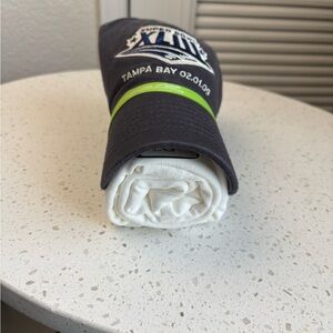 Super Bowl XLIII Hat and Gray and White T-Shirt lot dead stock NWT